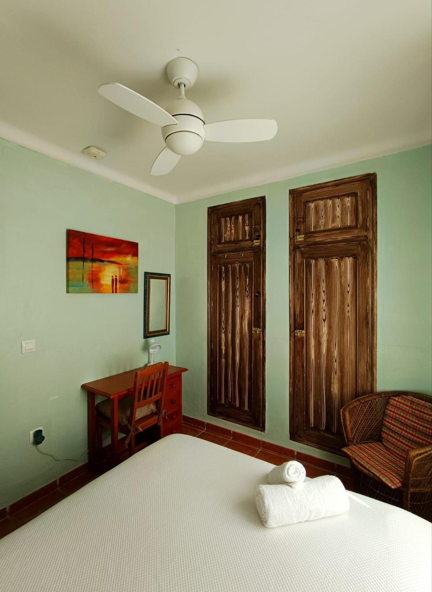 Hostal R-Conecta Cuevas De San Marcos Exteriér fotografie